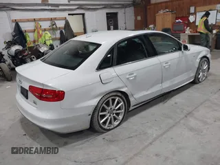 2016 Audi A4 Premium Plus with VIN WAUFFAFL9GN015395, listed as a IAAI auction lot 41486222 with 35,809 mi miles. Bid and sale history available at carsss.com. Image 4.