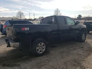 2013 GMC Sierra 1500 SLE with VIN 1GTR2VE78DZ382400, listed as a Copart auction lot 85715034 with 162,143 mi miles and Salvage Title. Bid and sale history available at carsss.com. Image 3.