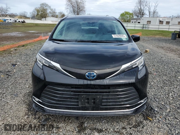 2022 Toyota Sienna XLE с VIN 5TDYSKFC2NS057332, выставлен на аукционе Copart как лот 51828685 с пробегом 47 332 миль миль и Списание • Salvage title. История ставок и продаж доступна на DreamBid. Изображение 5.