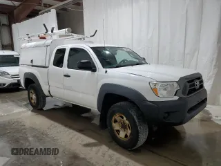 2015 Toyota Tacoma z VIN 5TFUX4ENXFX034293, wystawiony jako Copart lot #59129425 z przebiegiem 200 417 mil mil oraz Czysty tytuł • Clean title. Historia ofert i sprzedaży dostępna na DreamBid. Obrazek 4.