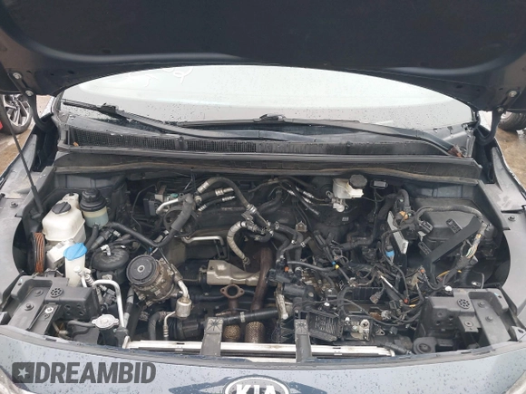 2017 Kia Sedona LX with VIN KNDMB5C11H6233620, listed as a IAAI auction lot 42193582 with 153,934 mi miles and . Bid and sale history available at DreamBid. Image 10.