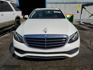 2017 Mercedes-Benz E-Class E 300 Luxury with VIN WDDZF4JB6HA098718, listed as a Copart auction lot 46328205 with 134,422 mi miles and Clean Title. Bid and sale history available at carsss.com. Image 5.