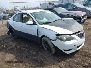 2006 Mazda Mazda3 i with VIN JM1BK12F261532654, listed as a IAAI auction lot 41788249 with 259,898 mi miles. Bid and sale history available at carsss.com. Image 1.