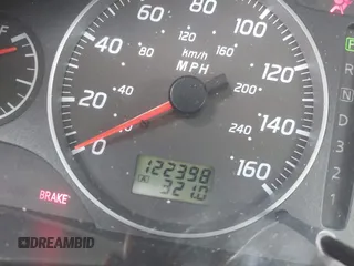 2002 Nissan Maxima GXE with VIN JN1DA31D52T429057, listed as a IAAI auction lot 42771435 with 122,398 mi miles and . Bid and sale history available at DreamBid. Image 7.