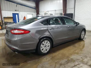 2014 Ford Fusion S with VIN 3FA6P0G75ER297305, listed as a Copart auction lot 53037975 with 66,932 mi miles and Salvage Title. Bid and sale history available at carsss.com. Image 3.