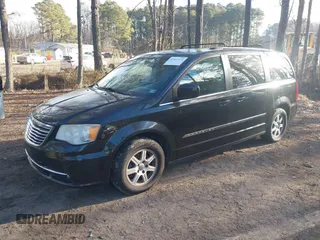 2012 Chrysler Town & Country Touring with VIN 2C4RC1BG0CR212650, listed as a IAAI auction lot 41447272 with 231,658 mi miles. Bid and sale history available at carsss.com. Image 2.