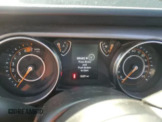 2022 Jeep Wrangler Unlimited Willys with VIN 1C4HJXDN6NW245016, listed as a Copart auction lot 51582925 with 3,029 mi miles and Salvage title. Bid and sale history available at DreamBid. Image 9.