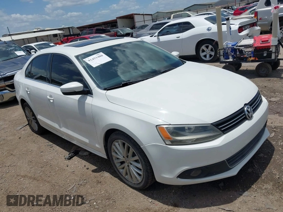 2013 Volkswagen Jetta TDI w/Premium/Nav с VIN 3VWLL7AJ1DM376114, выставлен на аукционе IAAI как лот 42453480 с пробегом 231 087 миль миль и . История ставок и продаж доступна на DreamBid. Изображение 1.