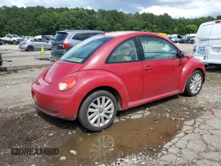 2008 Volkswagen Beetle SE with VIN 3VWRW31C78M523389, listed as a Copart auction lot 60956915 with 179,222 mi miles and Salvage title. Bid and sale history available at DreamBid. Image 3.