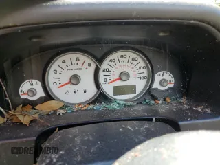 2006 Ford Escape XLS with VIN 1FMYU02Z66KA47528, listed as a Copart auction lot 76765444 with 0 mi miles and Non Repairable. Bid and sale history available at carsss.com. Image 9.