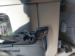 2007 Ford F-150 XLT с VIN 1FTPW14VX7FB18170, выставлен на аукционе IAAI как лот 42576769 с пробегом 294 725 миль миль и . История ставок и продаж доступна на DreamBid. Изображение 11.