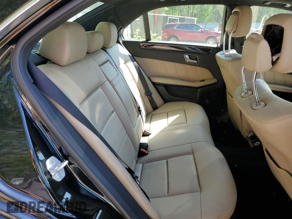 2011 Mercedes-Benz E 350 Luxury with VIN WDDHF8HB6BA383967, listed as a Copart auction lot 58810805 with 155,271 mi miles and Salvage title. Bid and sale history available at DreamBid. Image 10.