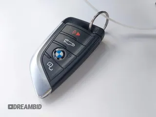 2022 BMW Z4 sDriveM40i with VIN WBAHF9C08NWX88691, listed as a IAAI auction lot 40983519 with 11,108 mi miles. Bid and sale history available at carsss.com. Image 11.