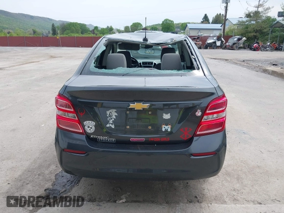 2017 Chevrolet Sonic LS z VIN 1G1JB5SG3H4135041, wystawiony jako IAAI lot #42168751 z przebiegiem 91 312 mil mil oraz . Historia ofert i sprzedaży dostępna na DreamBid. Obrazek 15.