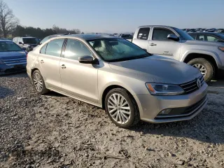 2015 Volkswagen Jetta Sedan 1.8T SE with VIN 3VWD07AJ6FM302428, listed as a Copart auction lot 48580005 with 95,836 mi miles and Salvage Title. Bid and sale history available at carsss.com. Image 4.