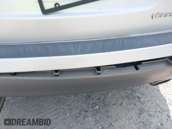 2008 Hyundai Veracruz GLS with VIN KM8NU73C38U075087, listed as a IAAI auction lot 42817571 with 185,379 mi miles and . Bid and sale history available at DreamBid. Image 13.