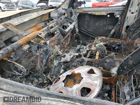2017 Ram 2500 Tradesman z VIN 3C6TR5HT5HG663786, wystawiony jako Copart lot #79176704 z przebiegiem Nie podano mil oraz Nie do naprawy • Non repairable. Historia ofert i sprzedaży dostępna na DreamBid. Obrazek 7.