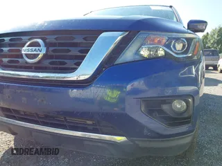 2017 Nissan Pathfinder SV с VIN 5N1DR2MM9HC637474, выставлен на аукционе IAAI как лот 42698010 с пробегом 163 976 миль миль и . История ставок и продаж доступна на DreamBid. Изображение 22.