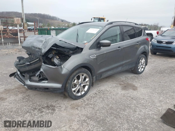 2014 Ford Escape SE with VIN 1FMCU9G9XEUB25240, listed as a IAAI auction lot 41936183 with 60,389 mi miles. Bid and sale history available at carsss.com. Image 2.