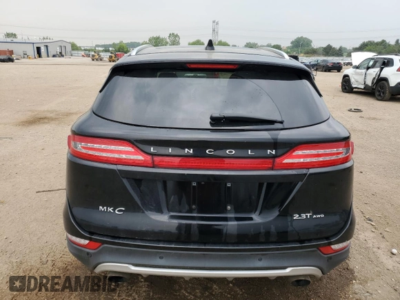 2017 Lincoln MKC Reserve z VIN 5LMTJ3DH2HUL46883, wystawiony jako Copart lot #60830925 z przebiegiem 56 077 mil mil oraz Szkoda całkowita • Salvage title. Historia ofert i sprzedaży dostępna na DreamBid. Obrazek 6.