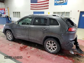 2015 Jeep Cherokee Latitude with VIN 1C4PJMCS8FW769920, listed as a Copart auction lot 46282335 with 143,469 mi miles and Salvage Title. Bid and sale history available at carsss.com. Image 2.