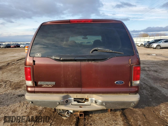 2001 Ford Excursion Limited z VIN 1FMNU42S51EA39795, wystawiony jako Copart lot #78439524 z przebiegiem 232 277 mil mil oraz Szkoda całkowita • Salvage title. Historia ofert i sprzedaży dostępna na DreamBid. Obrazek 6.
