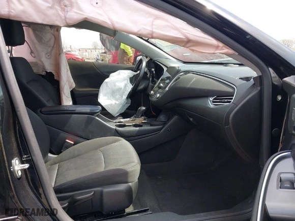 2018 Chevrolet Malibu LT with VIN 1G1ZD5ST2JF134385, listed as a IAAI auction lot 41839314 with 181,569 mi miles. Bid and sale history available at carsss.com. Image 5.