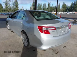 2013 Toyota Camry L with VIN 4T4BF1FK1DR286656, listed as a IAAI auction lot 41795168 with 88,172 mi miles. Bid and sale history available at carsss.com. Image 3.