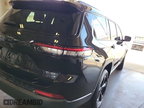 2022 Jeep Grand Cherokee Altitude z VIN 1C4RJKAG5N8554168, wystawiony jako IAAI lot #42566100 z przebiegiem 49 208 mil mil oraz . Historia ofert i sprzedaży dostępna na DreamBid. Obrazek 7.