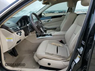 2014 Mercedes-Benz E 350 Sport z VIN WDDHF5KB9EA882032, wystawiony jako Copart lot #54559845 z przebiegiem 153 296 mil mil oraz Szkoda całkowita • Salvage title. Historia ofert i sprzedaży dostępna na DreamBid. Obrazek 7.