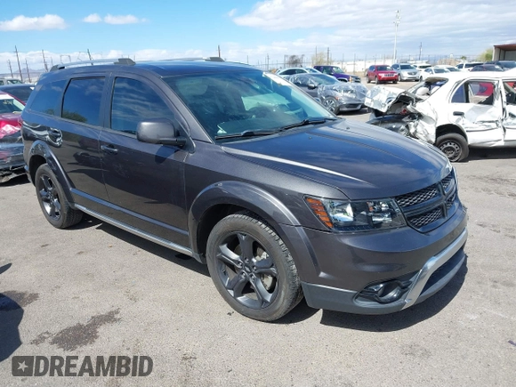 2018 Dodge Journey Crossroad z VIN 3C4PDCGBXJT473775, wystawiony jako IAAI lot #41740081 z przebiegiem 98 286 mil mil oraz . Historia ofert i sprzedaży dostępna na DreamBid. Obrazek 1.