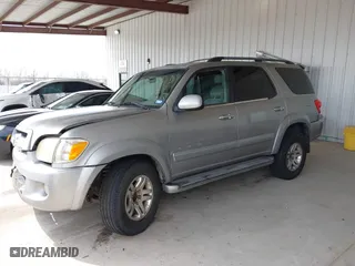 2005 Toyota Sequoia SR5 with VIN 5TDZT34A25S245549, listed as a IAAI auction lot 41724218 with 177,938 mi miles. Bid and sale history available at carsss.com. Image 2.