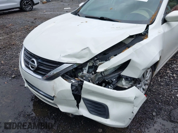 2016 Nissan Altima SR with VIN 1N4AL3AP7GC205080, listed as a IAAI auction lot 41974212 with 61,858 mi miles and . Bid and sale history available at DreamBid. Image 6.
