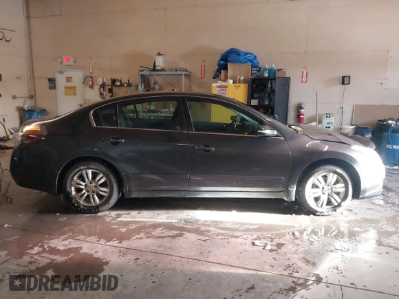 2010 Nissan Altima 2.5 S with VIN 1N4AL2AP3AN509920, listed as a IAAI auction lot 41601241 with 108,337 mi miles. Bid and sale history available at carsss.com. Image 13.