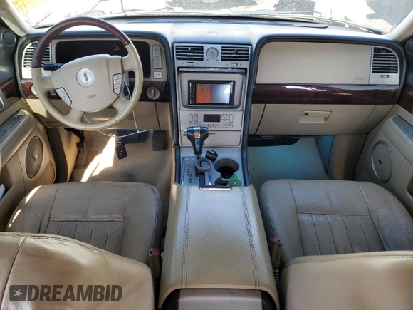 2005 Lincoln Navigator Luxury with VIN 5LMFU28535LJ18925, listed as a Copart auction lot 45752225 with 155,419 mi miles and Salvage Title. Bid and sale history available at carsss.com. Image 8.