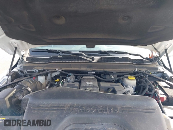 2022 Ram 2500 Tradesman with VIN 3C6UR5CL5NG222389, listed as a IAAI auction lot 38798981 with 62,755 mi miles. Bid and sale history available at carsss.com. Image 10.