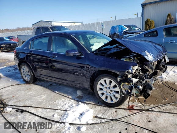 2014 Chrysler 200 LX with VIN 1C3CCBAB1EN124115, listed as a Copart auction lot 41591865 with 138,787 mi miles and Salvage Title. Bid and sale history available at carsss.com. Image 4.
