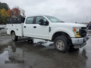 2020 Ford Super Duty F-250 SRW XL with VIN 1FD7W2B60LEC25189, listed as a Copart auction lot 80825054 with 0 mi miles and Salvage Title. Bid and sale history available at carsss.com. Image 4.