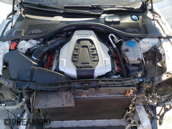 2016 Audi A7 3.0 Premium Plus with VIN WAUWGAFC2GN007670, listed as a Copart auction lot 41129154 with 109,204 mi miles and Salvage Title. Bid and sale history available at carsss.com. Image 11.