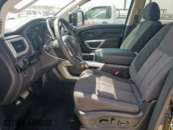 2024 Nissan Titan Pro-4X with VIN 1N6AA1ED3RN109827, listed as a Copart auction lot 50633225 with 4,076 mi miles and Salvage title. Bid and sale history available at DreamBid. Image 7.