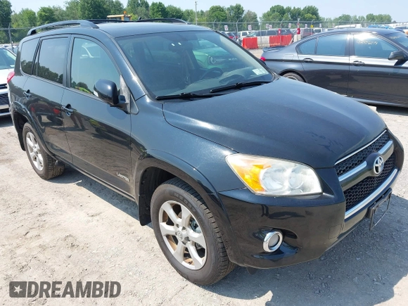 2010 Toyota RAV4 Limited с VIN JTMDF4DV2A5025032, выставлен на аукционе IAAI как лот 42672176 с пробегом 170 739 миль миль и . История ставок и продаж доступна на DreamBid. Изображение 1.
