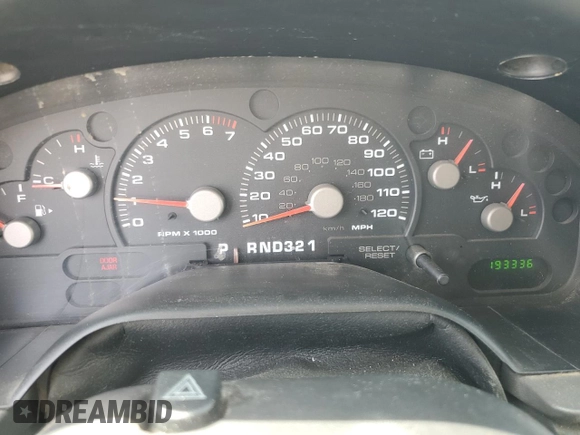 2003 Ford Explorer XLS z VIN 1FMZU62K83ZA93665, wystawiony jako Copart lot #55079905 z przebiegiem 193 336 mil mil oraz Szkoda całkowita • Salvage title. Historia ofert i sprzedaży dostępna na DreamBid. Obrazek 9.