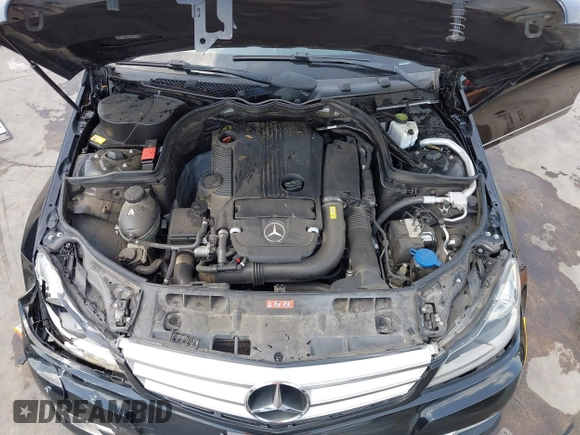 2013 Mercedes-Benz C C 250 Sport with VIN WDDGF4HB2DR300821, listed as a IAAI auction lot 41948046 with 81,215 mi miles. Bid and sale history available at carsss.com. Image 10.