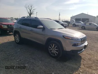 2014 Jeep Cherokee Limited with VIN 1C4PJMDS7EW210615, listed as a Copart auction lot 64308365 with 185,162 mi miles and Clean title. Bid and sale history available at DreamBid. Image 4.