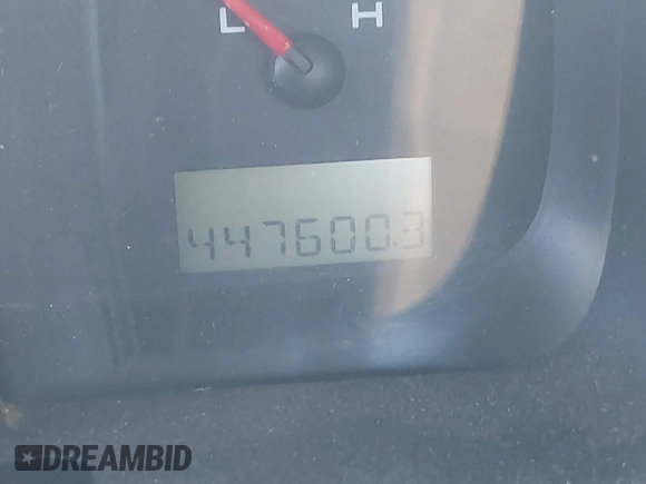 2007 Ford F-150 STX with VIN 1FTRX12W87FA94291, listed as a IAAI auction lot 41751615 with 447,600 mi miles and . Bid and sale history available at DreamBid. Image 7.