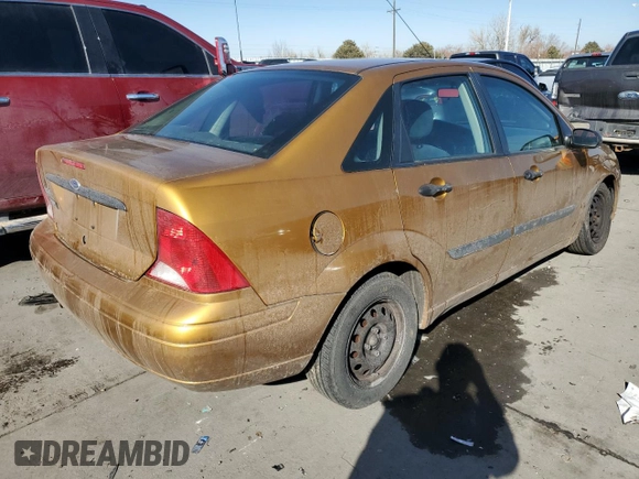 2001 Ford Focus LX with VIN 1FAFP33P81W152614, listed as a Copart auction lot 43199365 with 139,347 mi miles and Salvage Title. Bid and sale history available at carsss.com. Image 3.