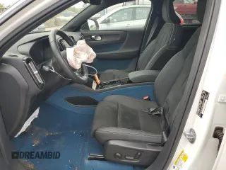 2022 Volvo C40 Recharge Pure Electric Ultimate with VIN YV4ED3GB6N2000581, listed as a Copart auction lot 57756094 with 18,060 mi miles and Salvage Title. Bid and sale history available at carsss.com. Image 7.