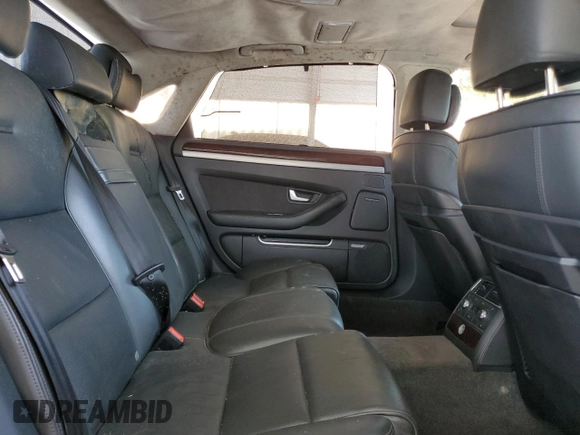 2010 Audi A8 z VIN WAURVAFA7AN005356, wystawiony jako Copart lot #57491155 z przebiegiem Nie podano mil oraz Czysty tytuł • Clean title. Historia ofert i sprzedaży dostępna na DreamBid. Obrazek 10.