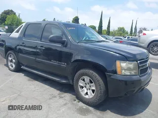 2007 Chevrolet Avalanche LTZ with VIN 3GNEC12087G321510, listed as a IAAI auction lot 42432538 with Not provided miles and . Bid and sale history available at DreamBid. Image 1.