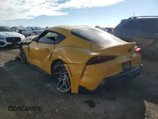 2022 Toyota GR Supra 3.0 with VIN WZ1DB0C08NW050528, listed as a Copart auction lot 89214945 with 33,060 mi miles and Salvage Title. Bid and sale history available at carsss.com. Image 2.